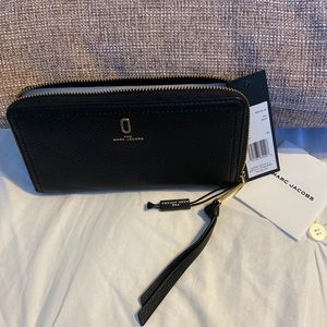 Marc Jacobs Leather Continental Wallet Black